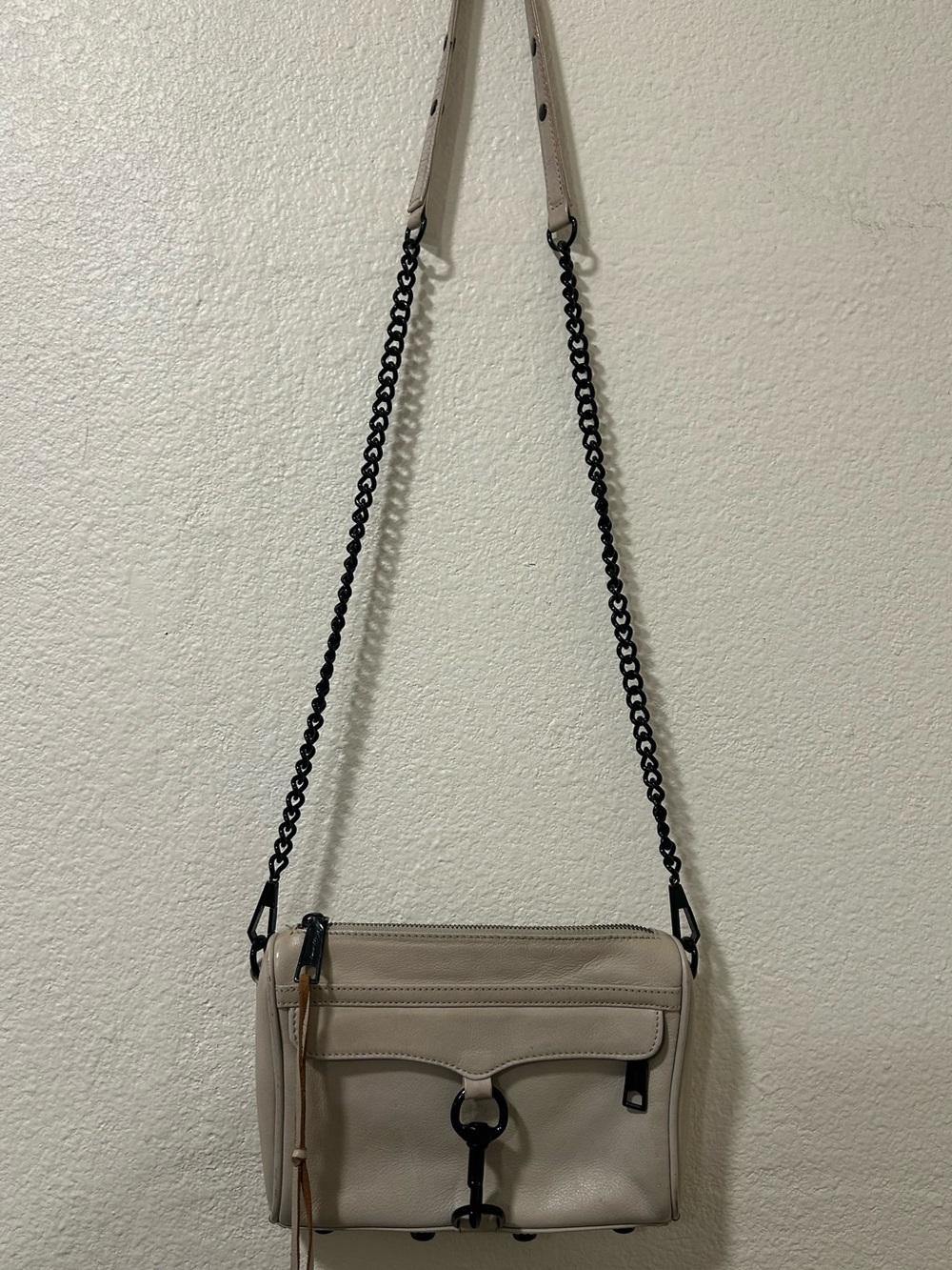 Rebecca Minkoff Beige Leather Crossbody with Black Chain Strap